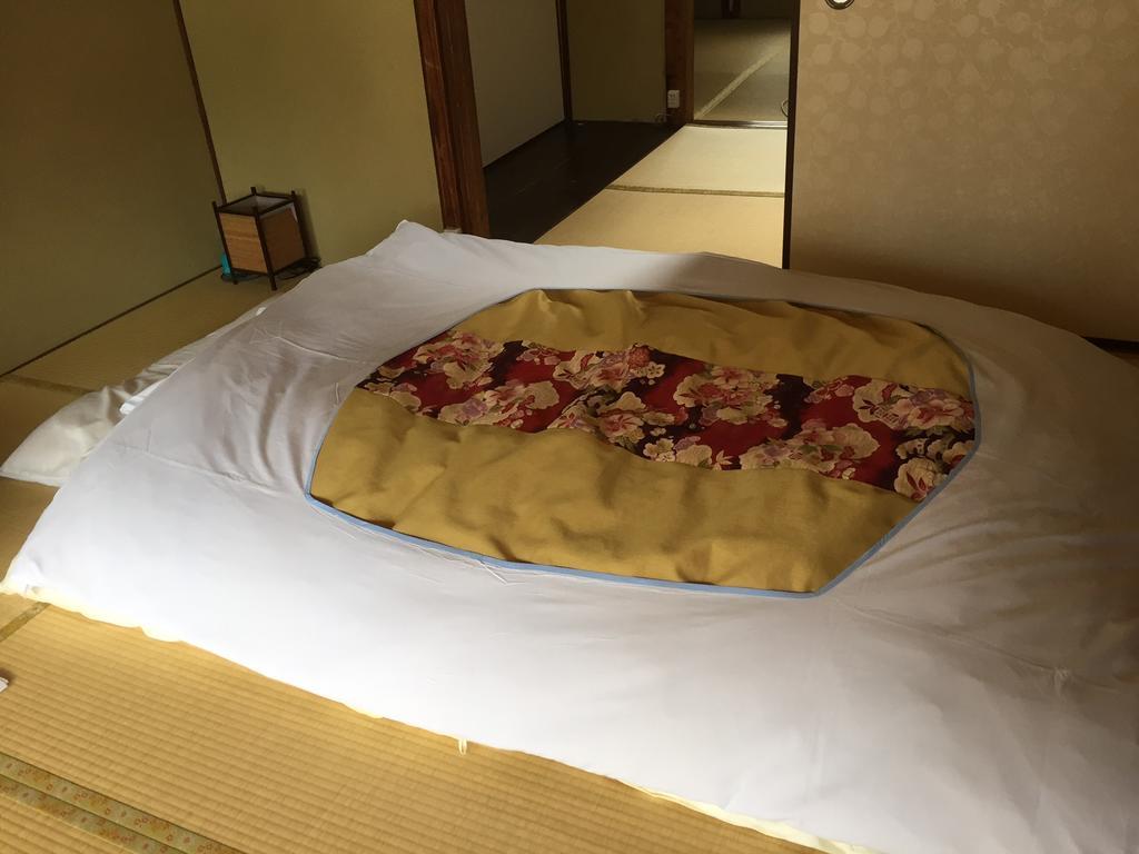 Naokonoza Bettei Aburanokoji